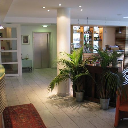 לינץ City Hotel מראה חיצוני תמונה