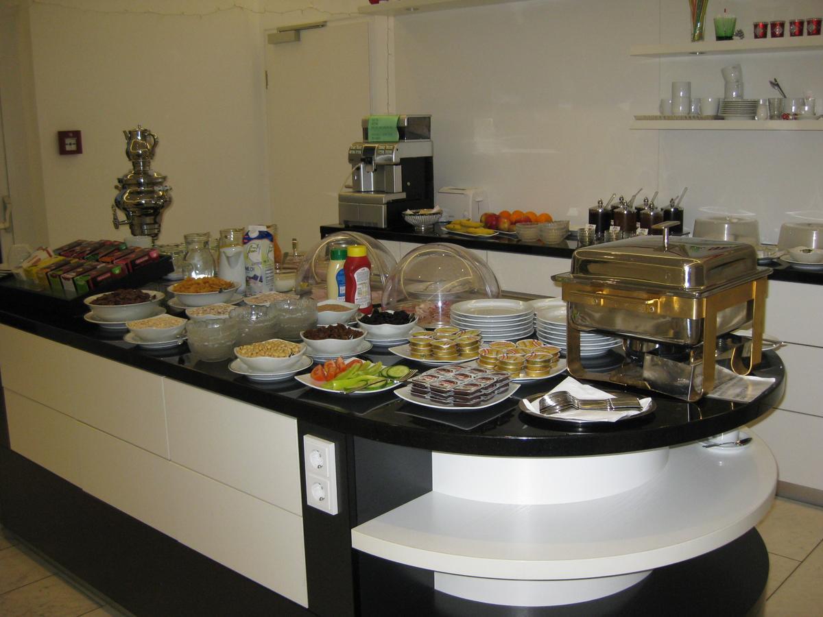 לינץ City Hotel מראה חיצוני תמונה