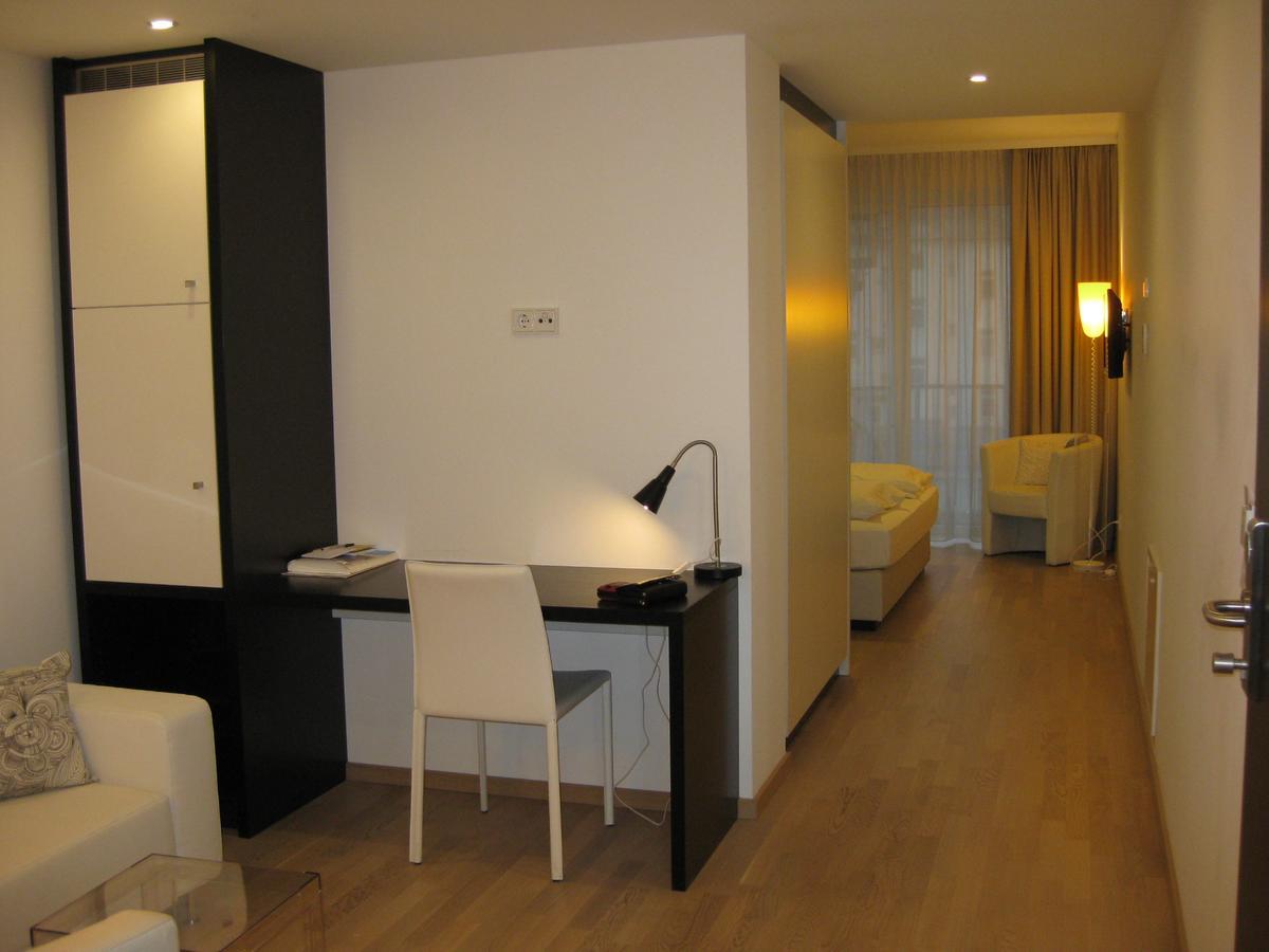 לינץ City Hotel מראה חיצוני תמונה